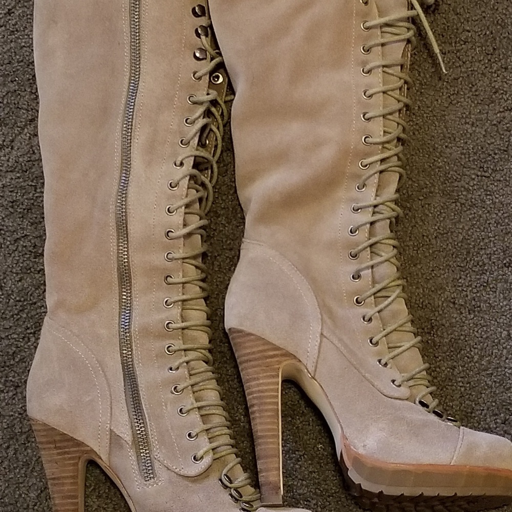 Steve madden lace up boots